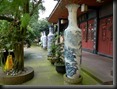 chinesische Vasen, Emeishan, eines der größten buddhistischen Heiligtümer Chinas