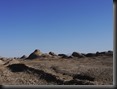 die Wüste beginnt: zwischen Südrand der Gobi und dem Arjin Shan (Gebirge)